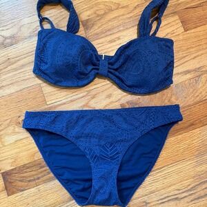 Hollister Navy Blue Paisley Embossed Bikini Set Top M Bottom S Swimsuit